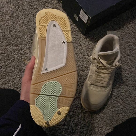 Off white Jordan 4 golf shoes - Picture 3 of 4